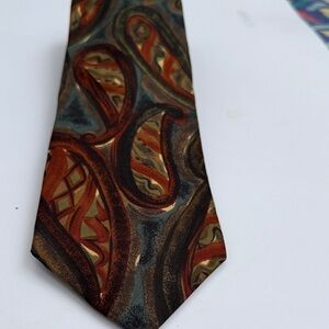 Lands End Paisley Tie